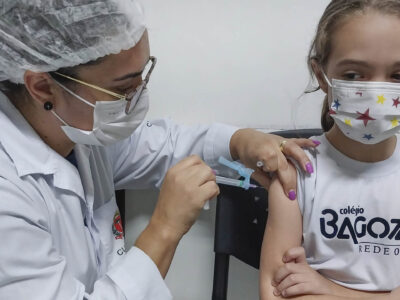Saúde de Curitiba convoca crianças e adolescentes para vacinação contra gripe