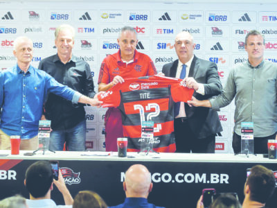 Tite é apresentado no Flamengo e mira Libertadores