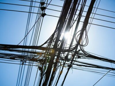 Projeto moderniza lei contra furto de cabos elétricos