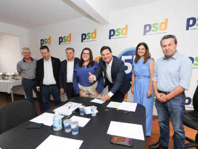 Prefeita de Pinhais se filia ao PSD a convite de Ratinho Jr