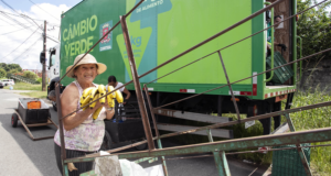 Veja onde trocar recicláveis por hortifrútis nesta sexta-feira em Curitiba