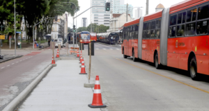 Tire dúvidas sobre a desativação da estação-tubo Eufrásio Correia