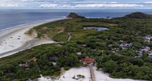 Governo prepara portaria para implantação do sistema de controle de acesso à Ilha do Mel