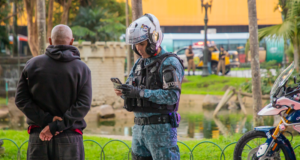 Operação integrada da Guarda Municipal e da Polícia Militar reforça segurança na região central de Curitiba