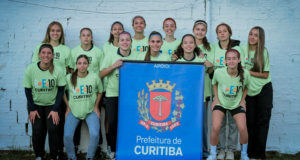 Curitiba realiza 1º Festival de Futebol 7 Feminino com participação de alunas das escolinhas da capital