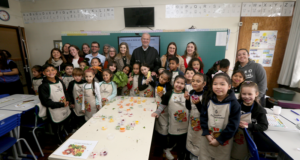 Crianças de Curitiba viram “Heróis da Comida” em projeto internacional de combate ao desperdício
